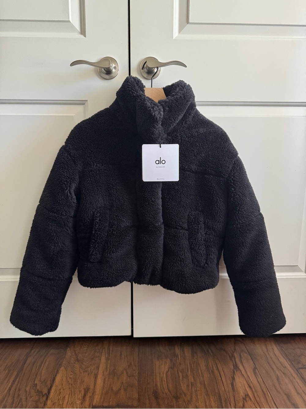 ALO Yoga Black Womens' Sherpa Puffer Jacket